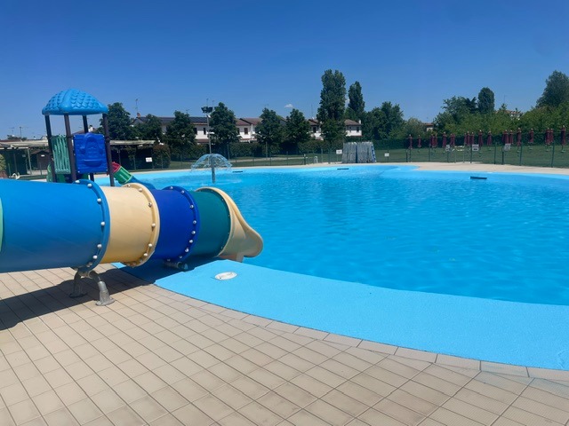 piscina di altedo estate 2